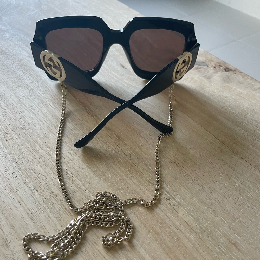 Gucci Rectangular Sunglasses With Chain - image 4